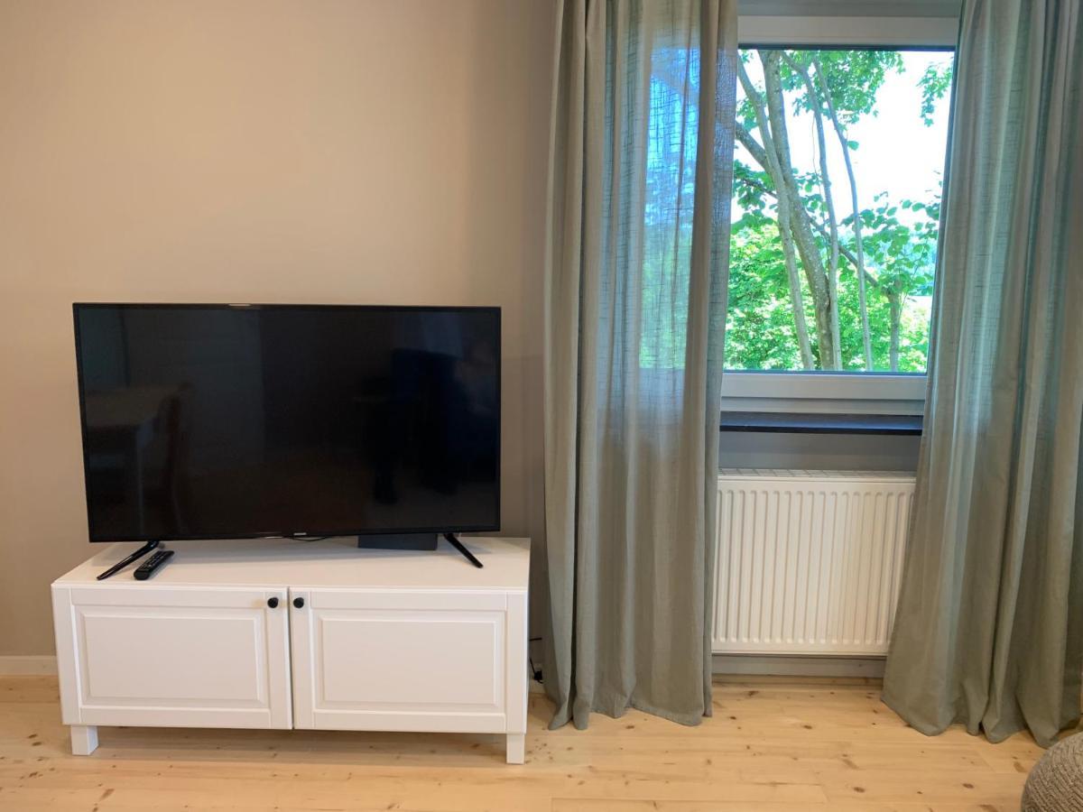Moderne Wohnung Im Gruenen Mit Privatem Garten Donaueschingen Ngoại thất bức ảnh